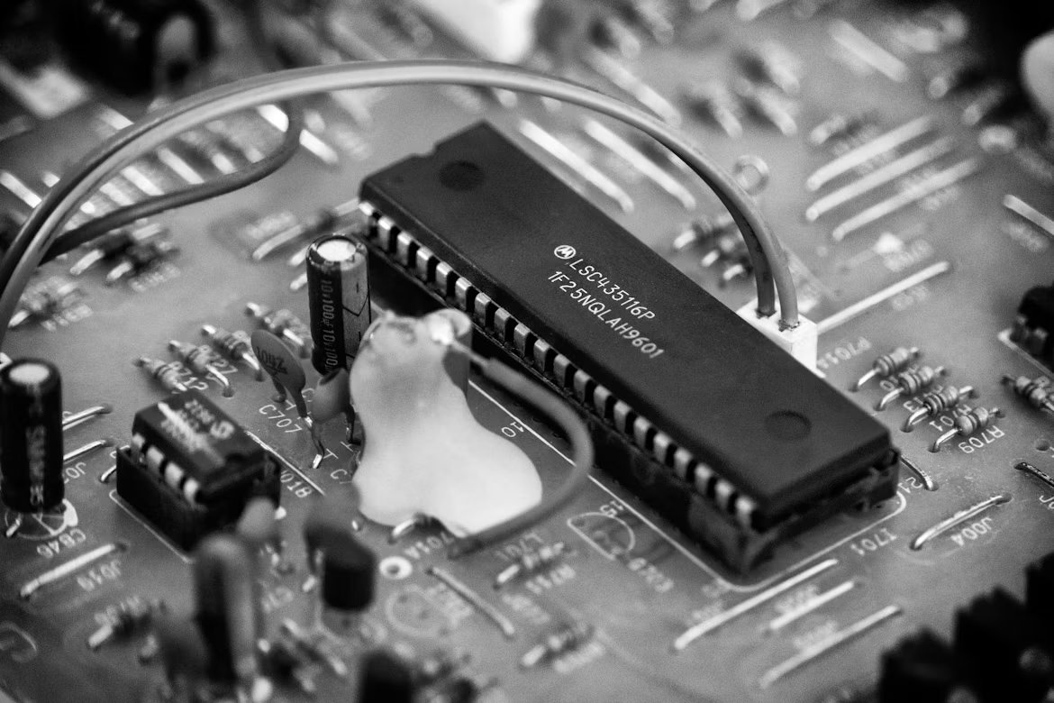 Shipping logistics for electronic components from China