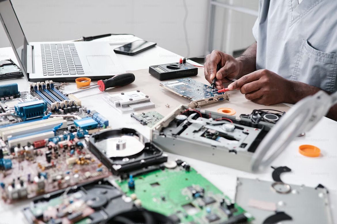 How to Negotiate with Electronic Component Suppliers: Tips for Smaller Buyers
